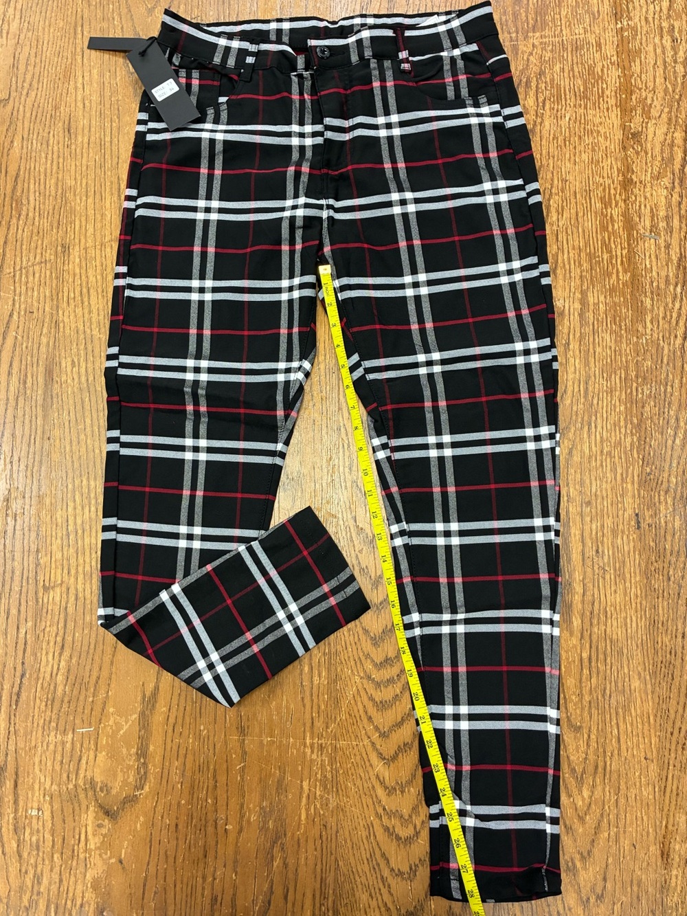 Black White and Red Plaid Skinny Stretch Pants Brand New - Never Worn - Size 34